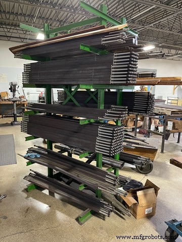 Northern Indiana Axle: 마차 부품 전문 아미시 운영 CNC 숍