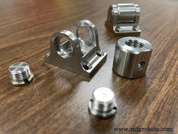 Northern Indiana Axle: 마차 부품 전문 아미시 운영 CNC 숍