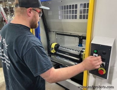 CNC 다중 스핀들이 Mitotec Precision 잡샵 효율을 변화시킨 방법